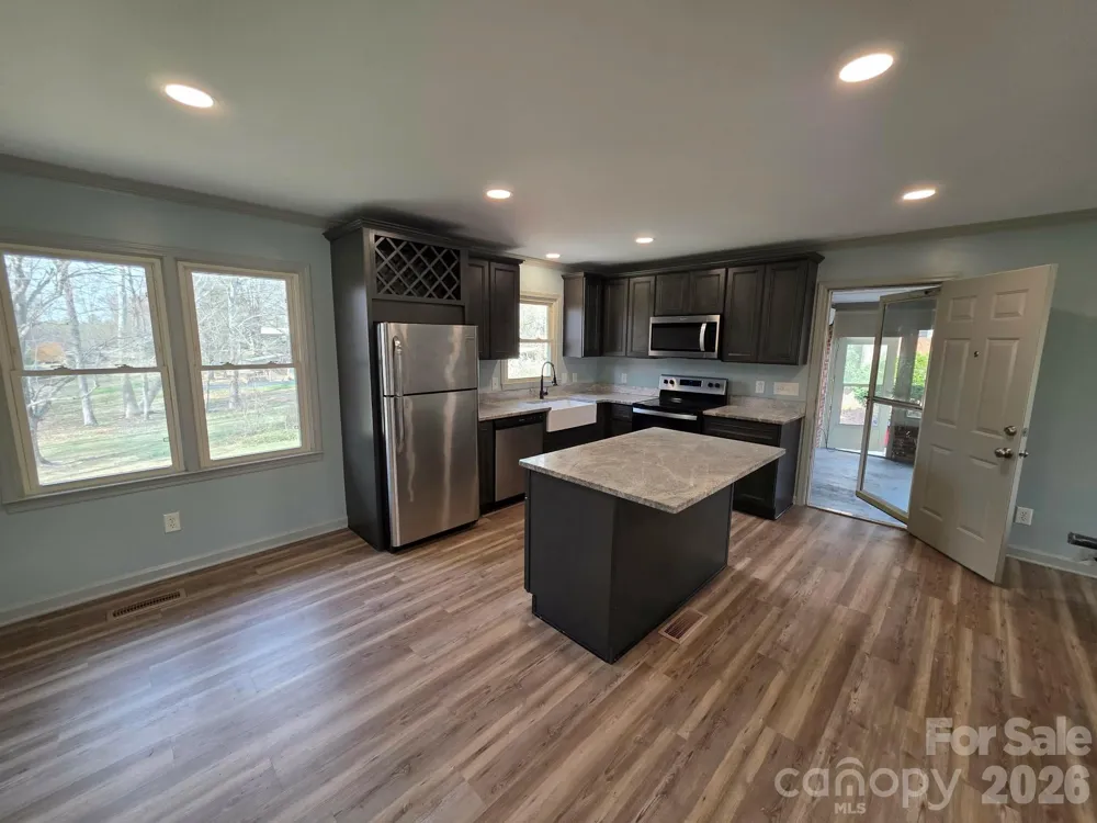 5285 E Holly Grove Road #43 Thomasville, NC 27360