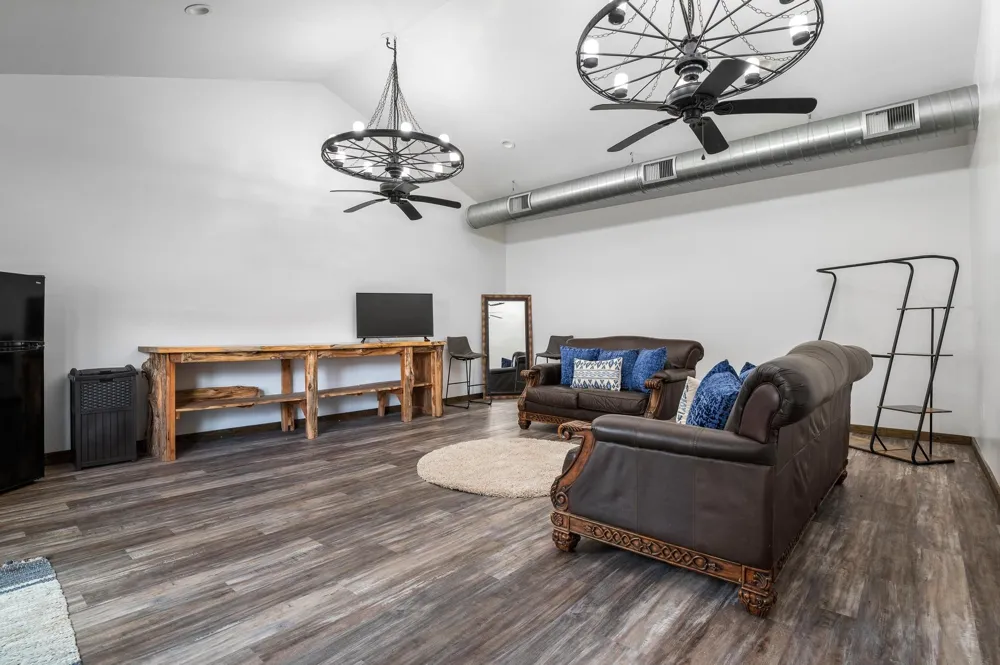 10525 State Highway 78 Ravenna, TX 75476