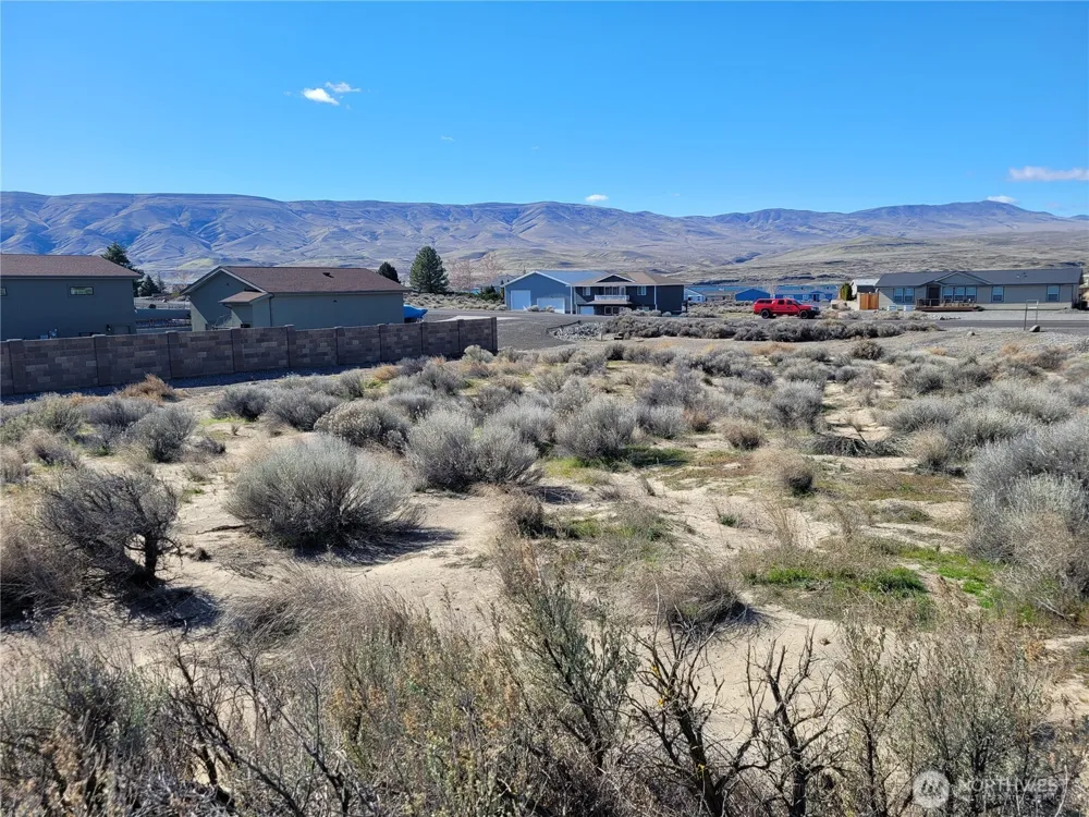 509 SW Desert Aire Dr SW #11 Mattawa, WA 99349