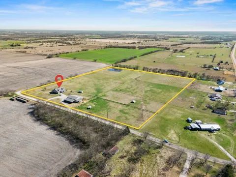 4379 County Road 4804