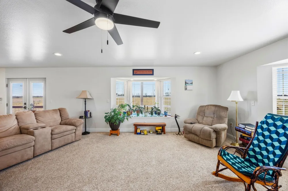 4379 County Road 4804 Wolfe City, TX 75449