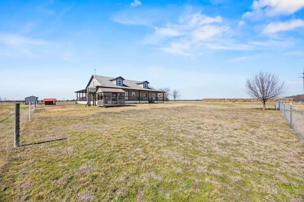 4379 County Road 4804 Wolfe City, TX 75449