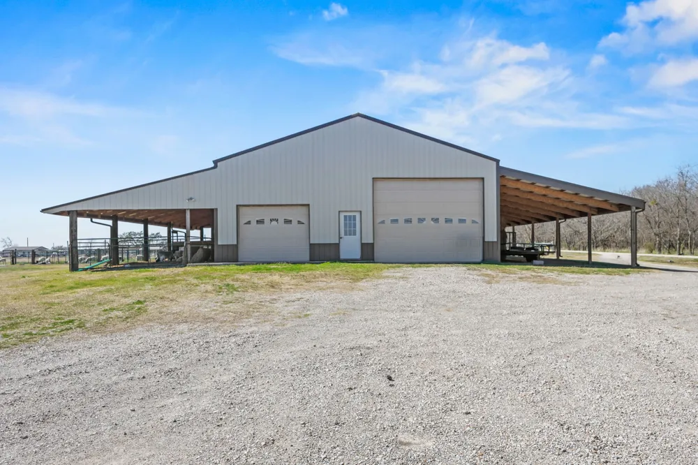 4379 County Road 4804 Wolfe City, TX 75449