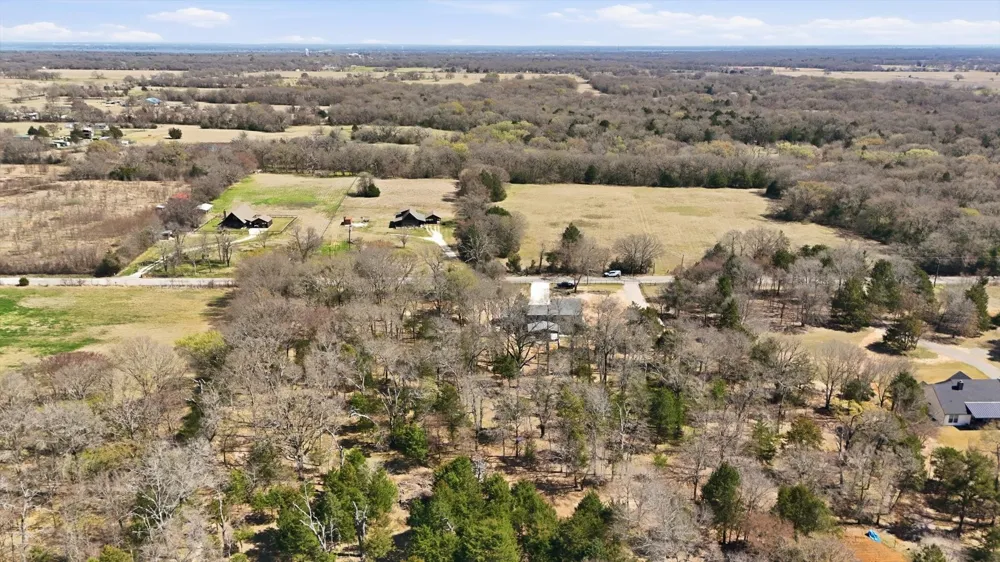 12523 County Road 2138 Kemp, TX 75143