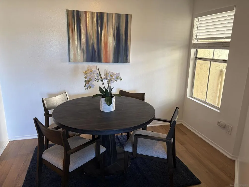 2063 Lakeridge Circle #101 Chula Vista, CA 91913