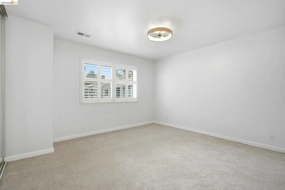 18018 Sahara Rd Hayward, CA 94541