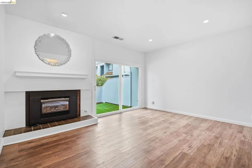 18018 Sahara Rd Hayward, CA 94541