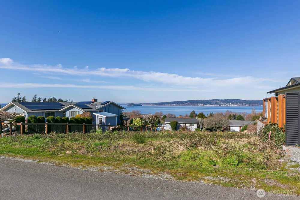 0 Gladstone Drive Camano Island, WA 98282