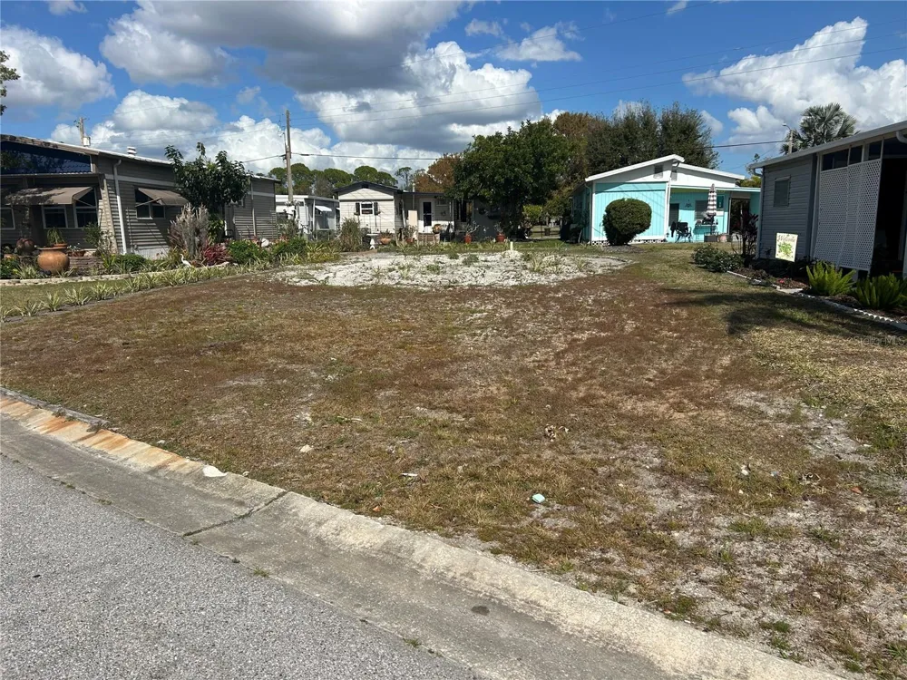 5254 PEBBLE BEACH AVENUE Sarasota, FL 34234