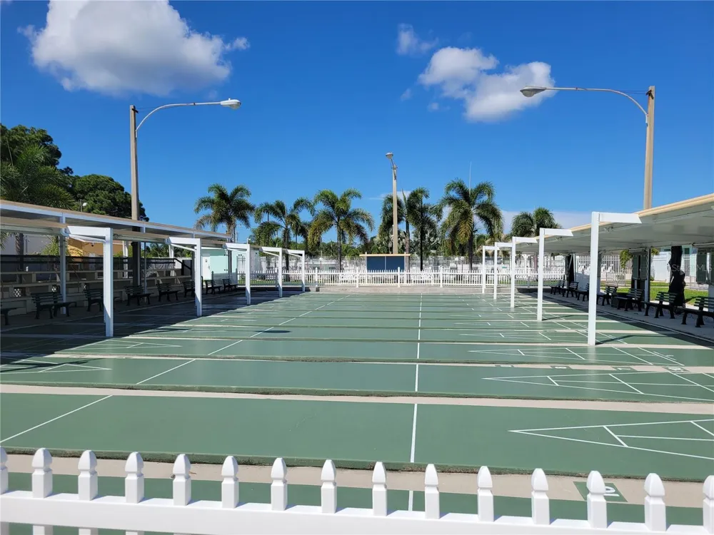 5254 PEBBLE BEACH AVENUE Sarasota, FL 34234