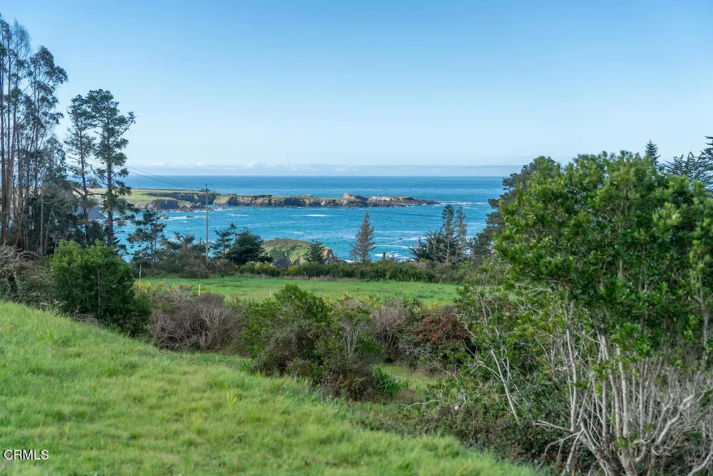 44821 Baywood Drive Mendocino, CA 95460