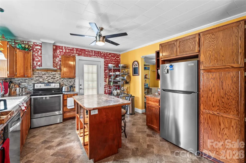 1022 Railroad Avenue China Grove, NC 28023