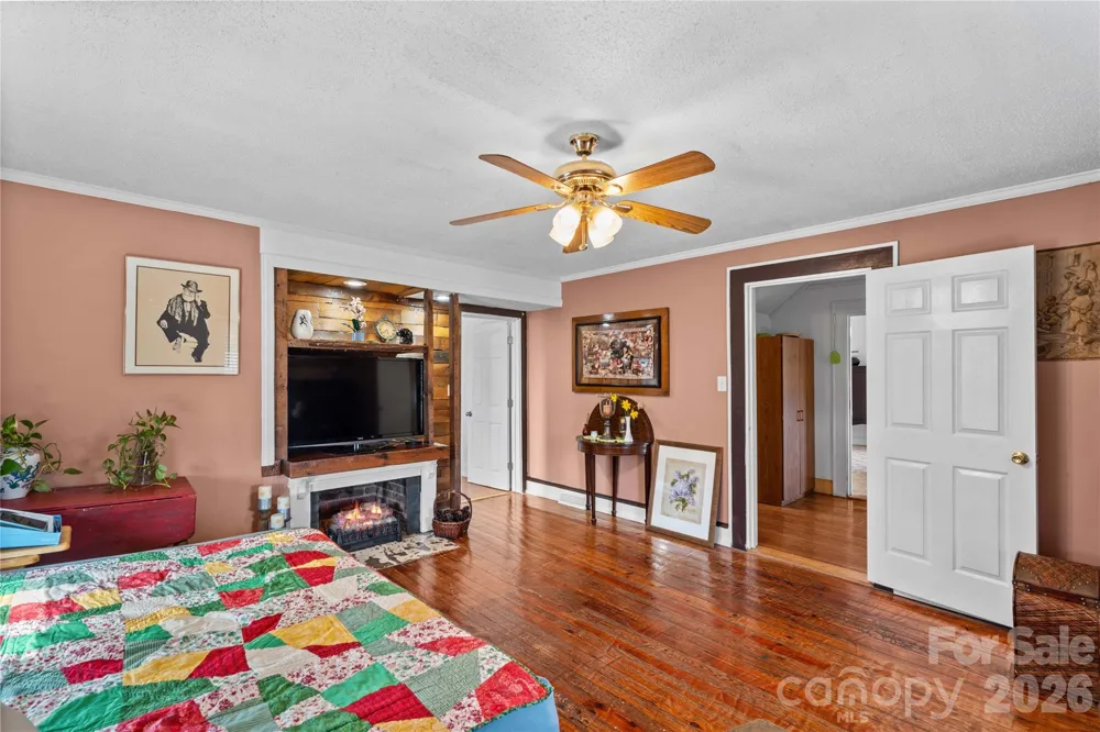 1022 Railroad Avenue China Grove, NC 28023