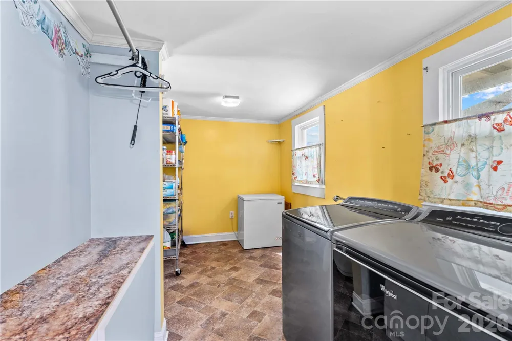 1022 Railroad Avenue China Grove, NC 28023