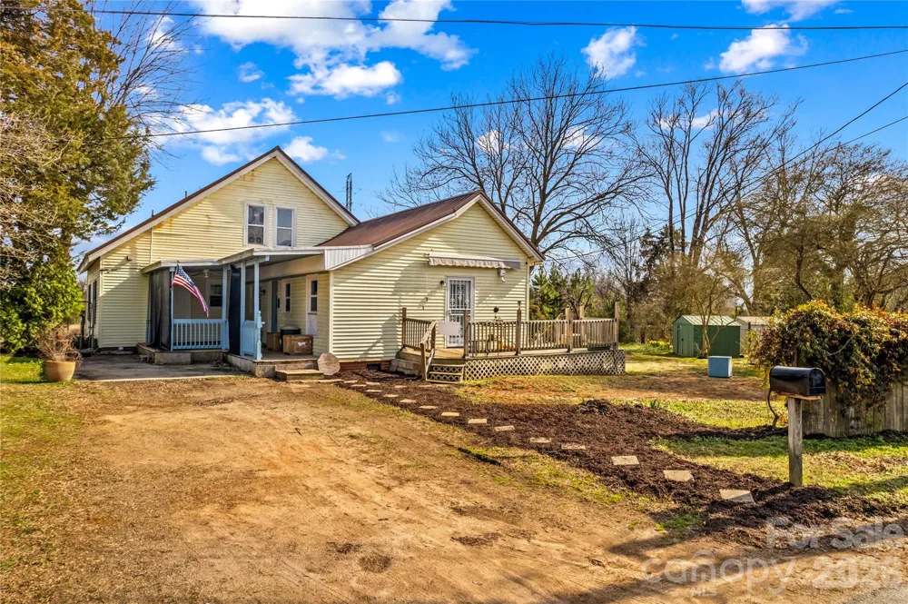 1022 Railroad Avenue China Grove, NC 28023