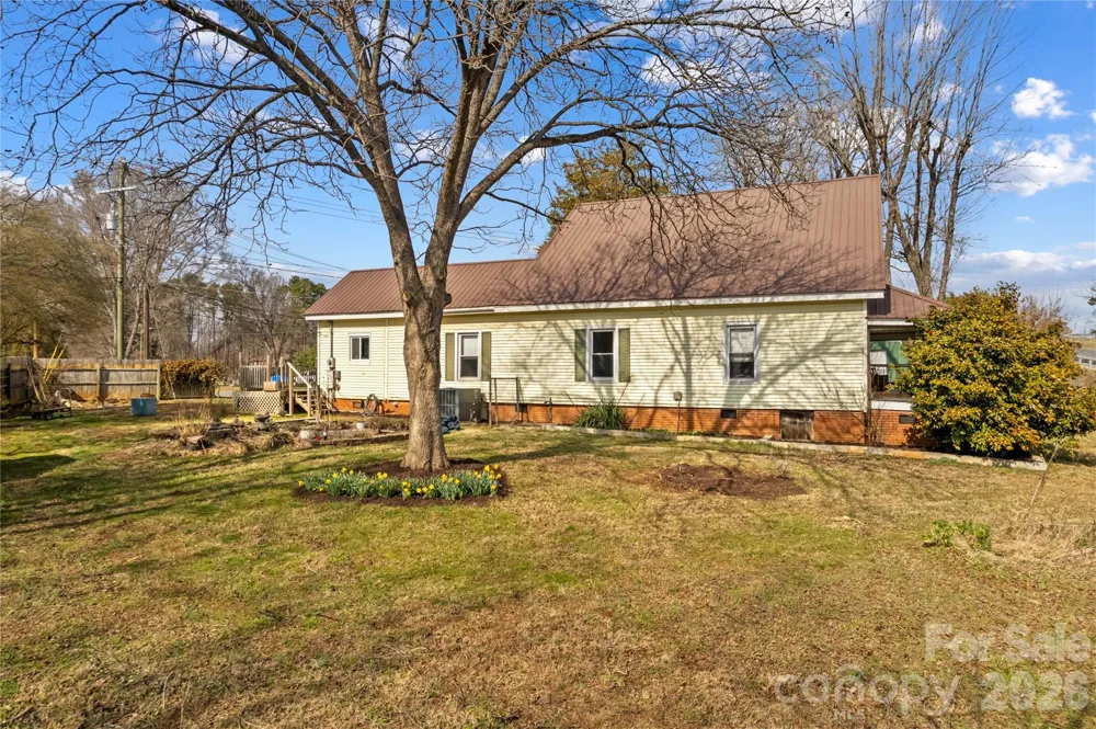 1022 Railroad Avenue China Grove, NC 28023