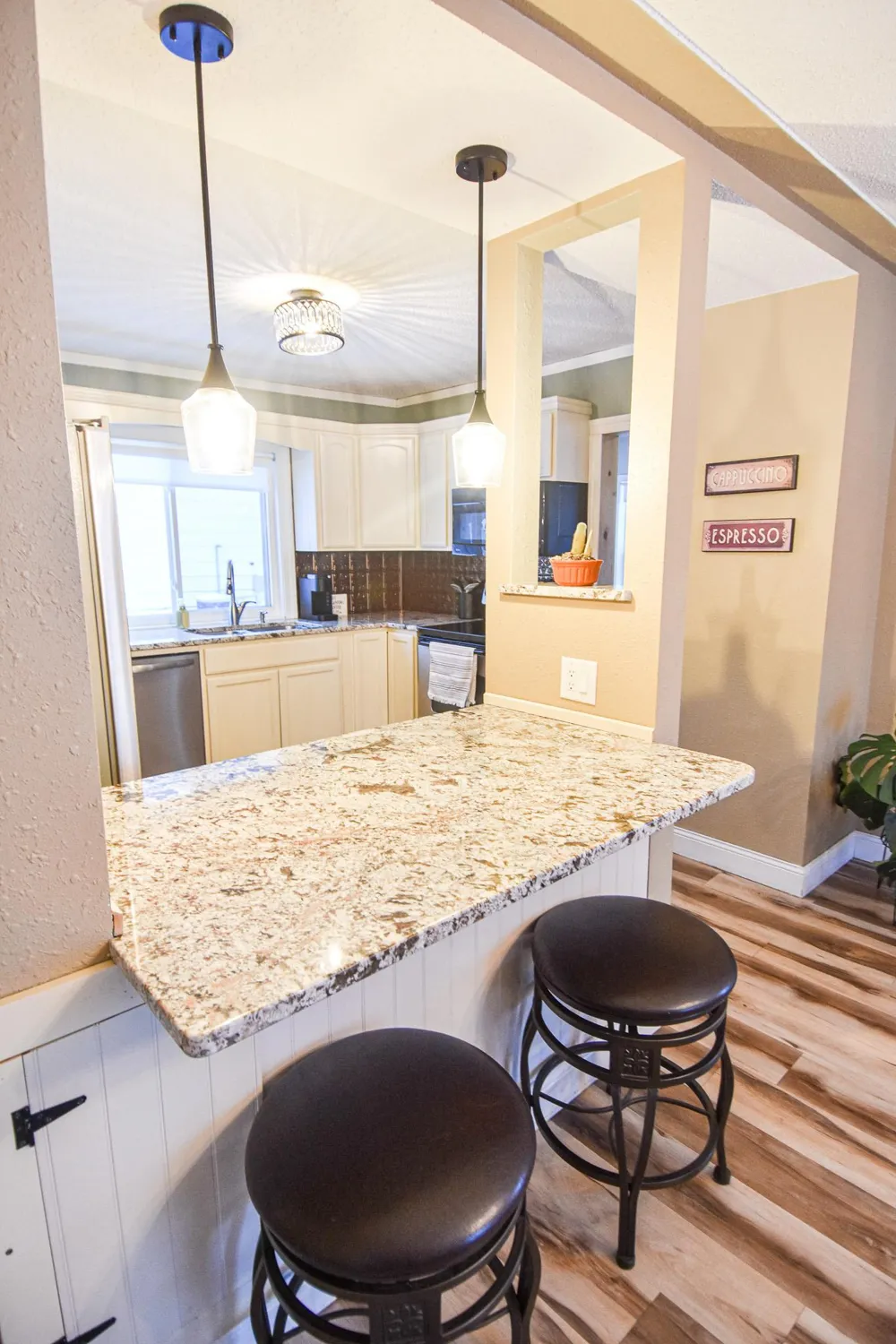 720 Arnold Avenue Thief River Falls, MN 56701