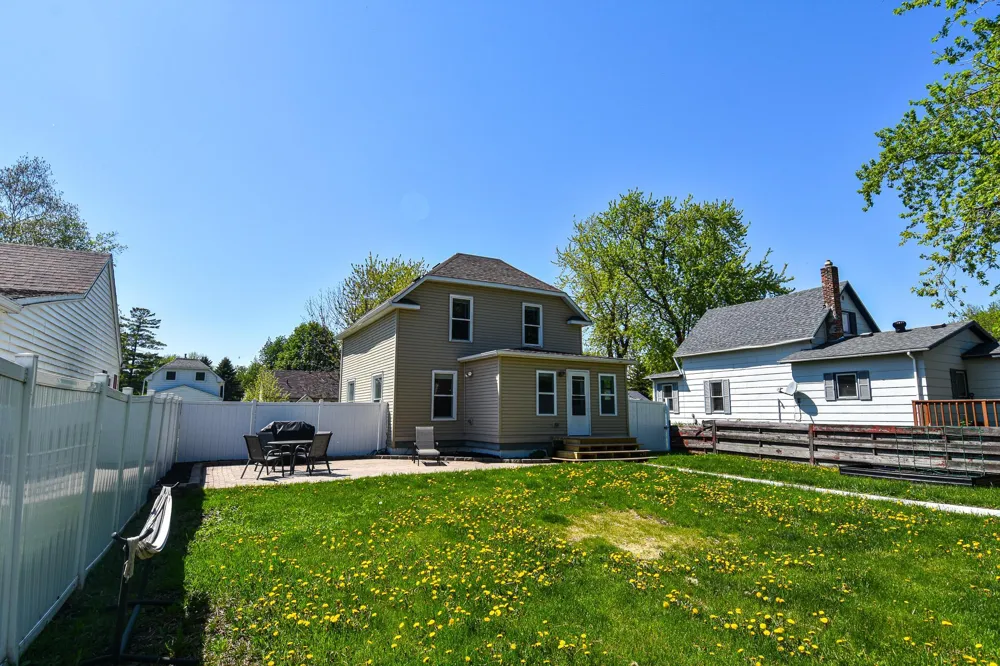 720 Arnold Avenue Thief River Falls, MN 56701