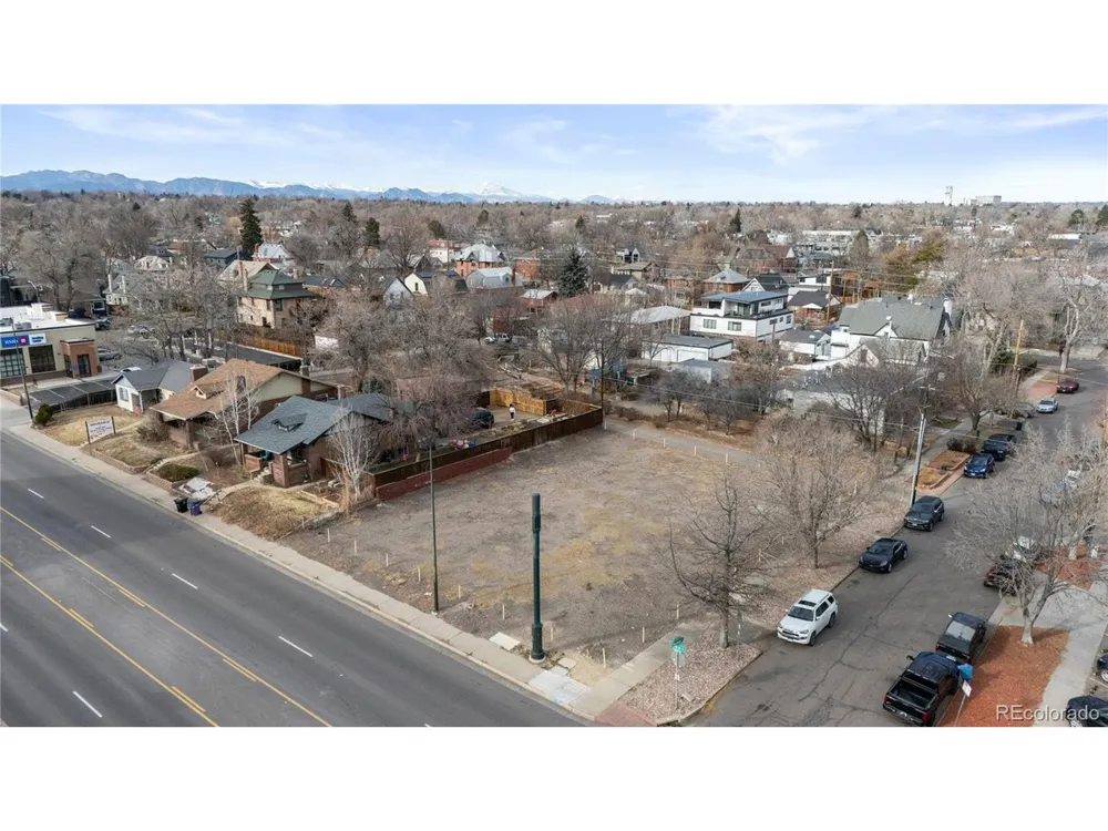 1901 W 38th Avenue Denver, CO 80211
