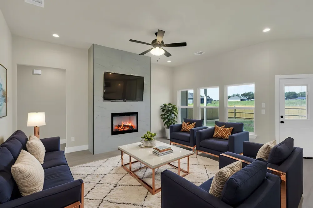 530 E Lamar Street Palmer, TX 75152