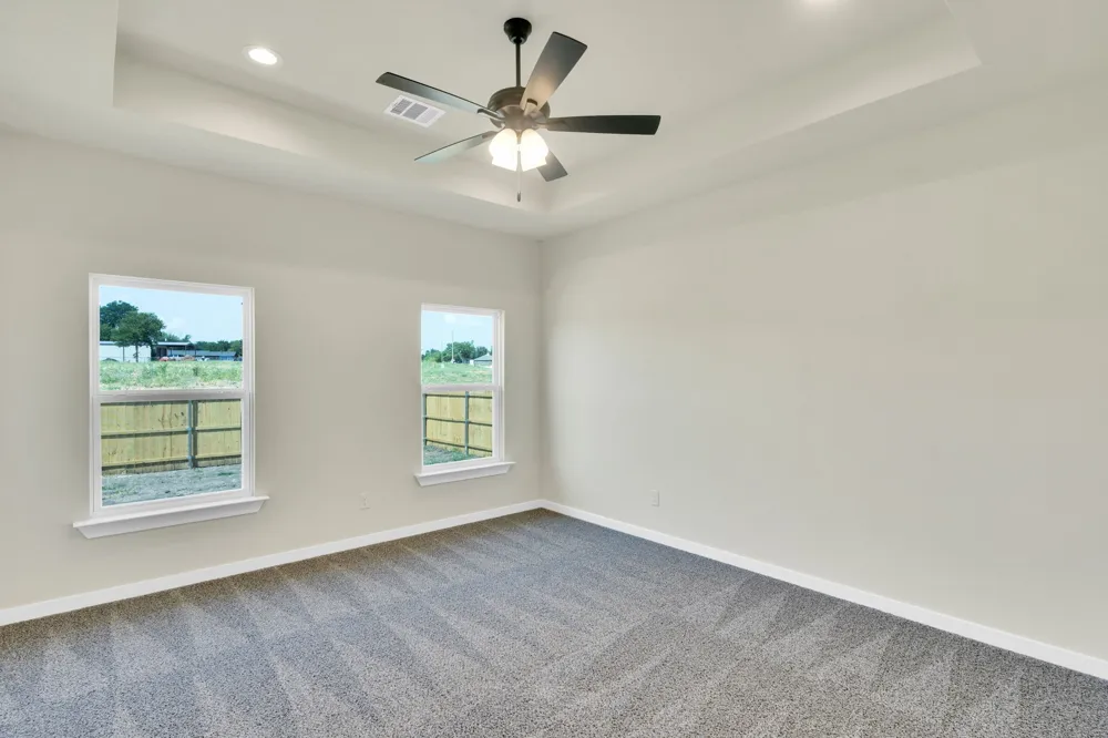 530 E Lamar Street Palmer, TX 75152