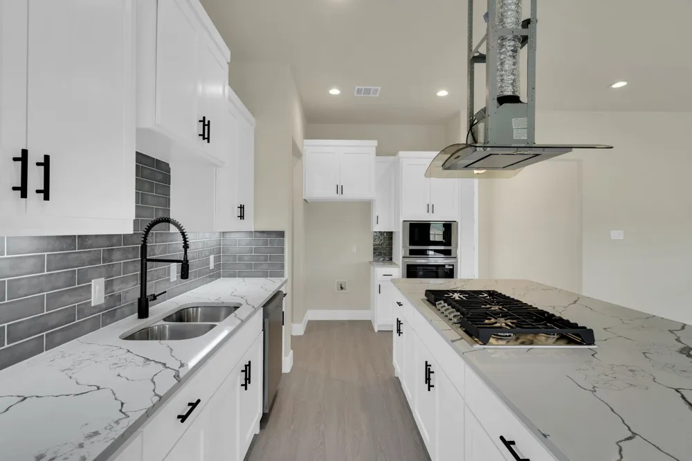 530 E Lamar Street Palmer, TX 75152