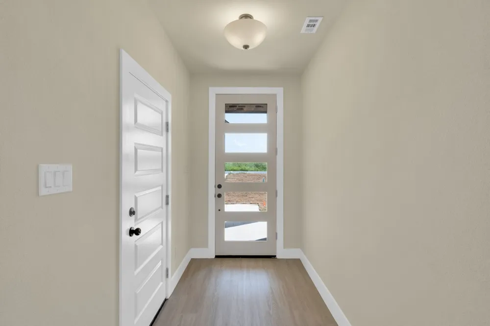 530 E Lamar Street Palmer, TX 75152