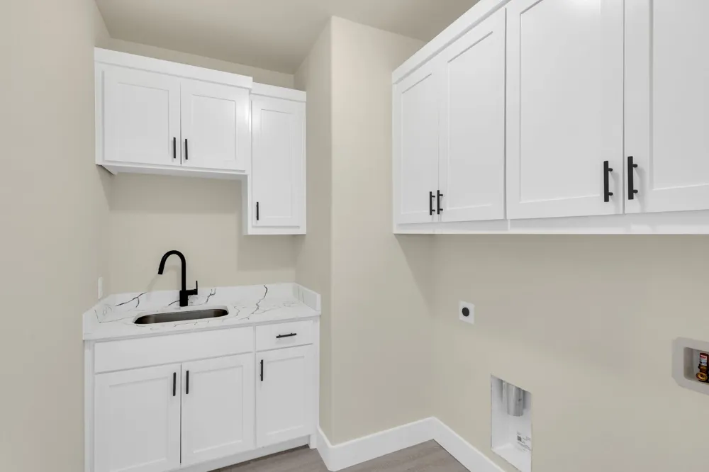 530 E Lamar Street Palmer, TX 75152