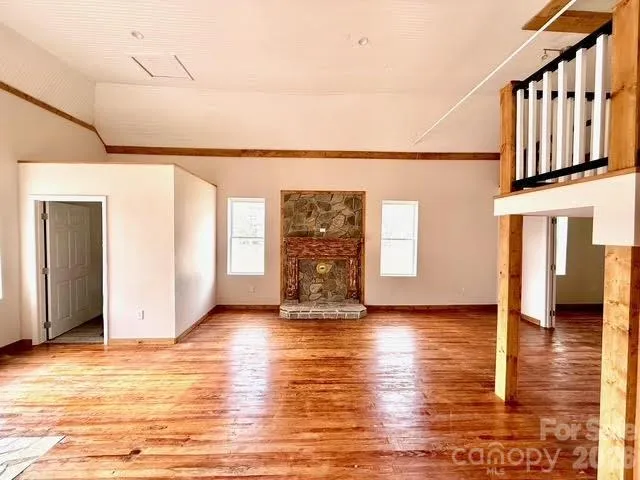 6367 NC 261 Highway Bakersville, NC 28705
