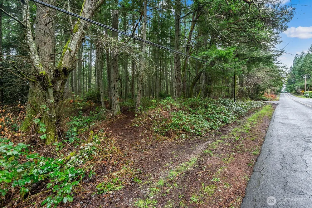 0 SW 220th Street Vashon, WA 98070