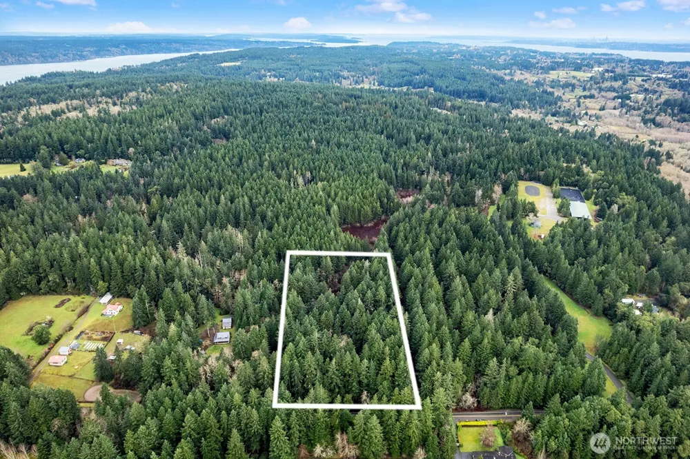 0 SW 220th Street Vashon, WA 98070