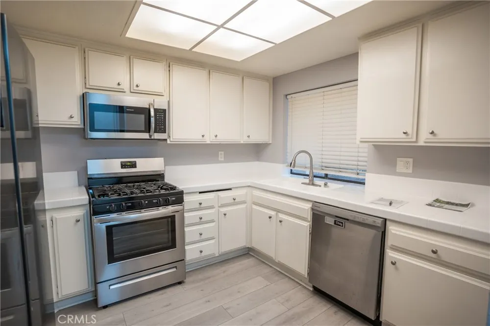 2504 E Willow #107 Signal Hill, CA 90755