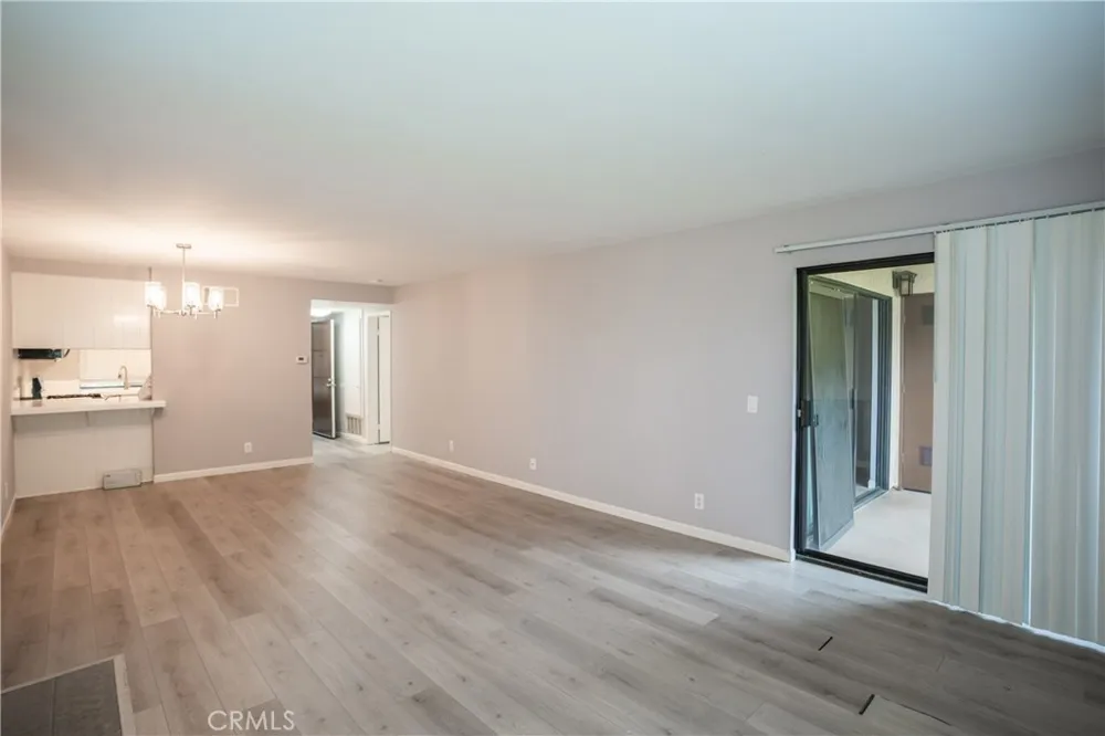 2504 E Willow #107 Signal Hill, CA 90755