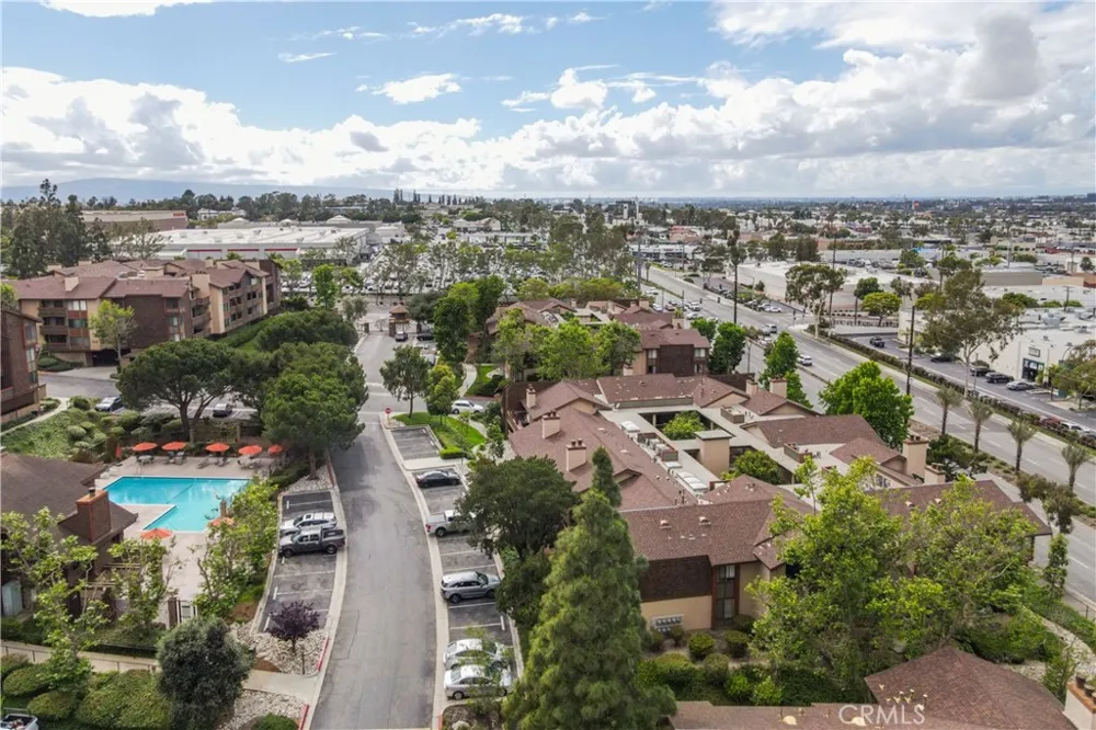 2504 E Willow #107 Signal Hill, CA 90755