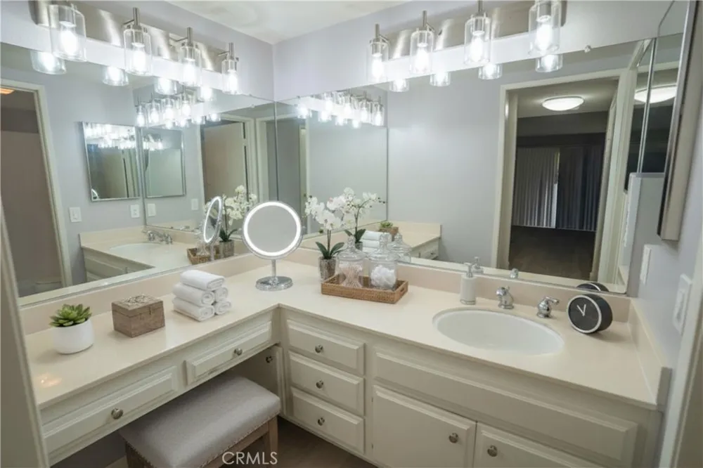 2504 E Willow #107 Signal Hill, CA 90755