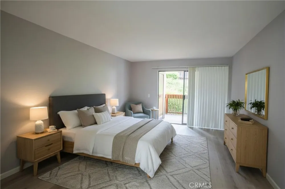 2504 E Willow #107 Signal Hill, CA 90755