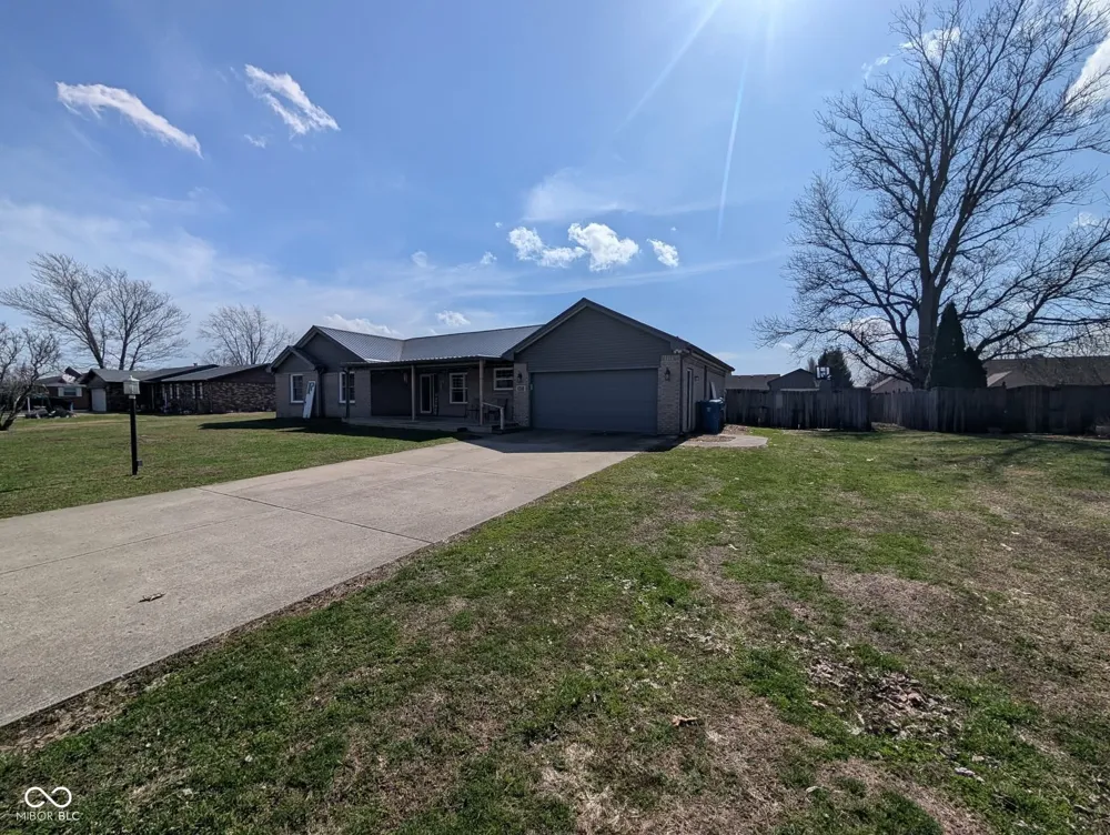 645 Parkeway Drive Rockville, IN 47872