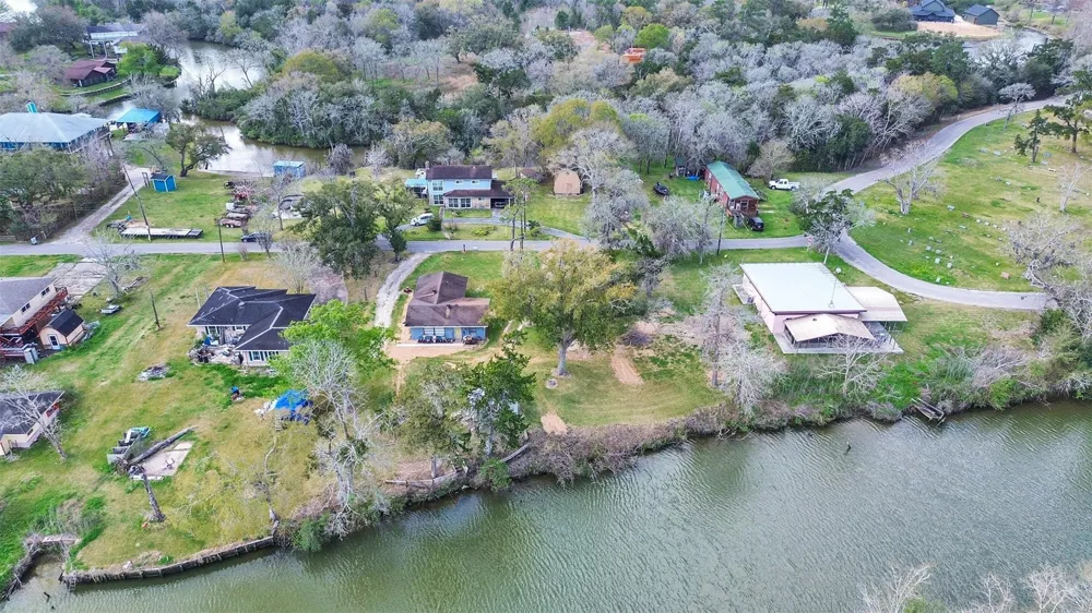 3315 Saint Anne Street Liverpool, TX 77577