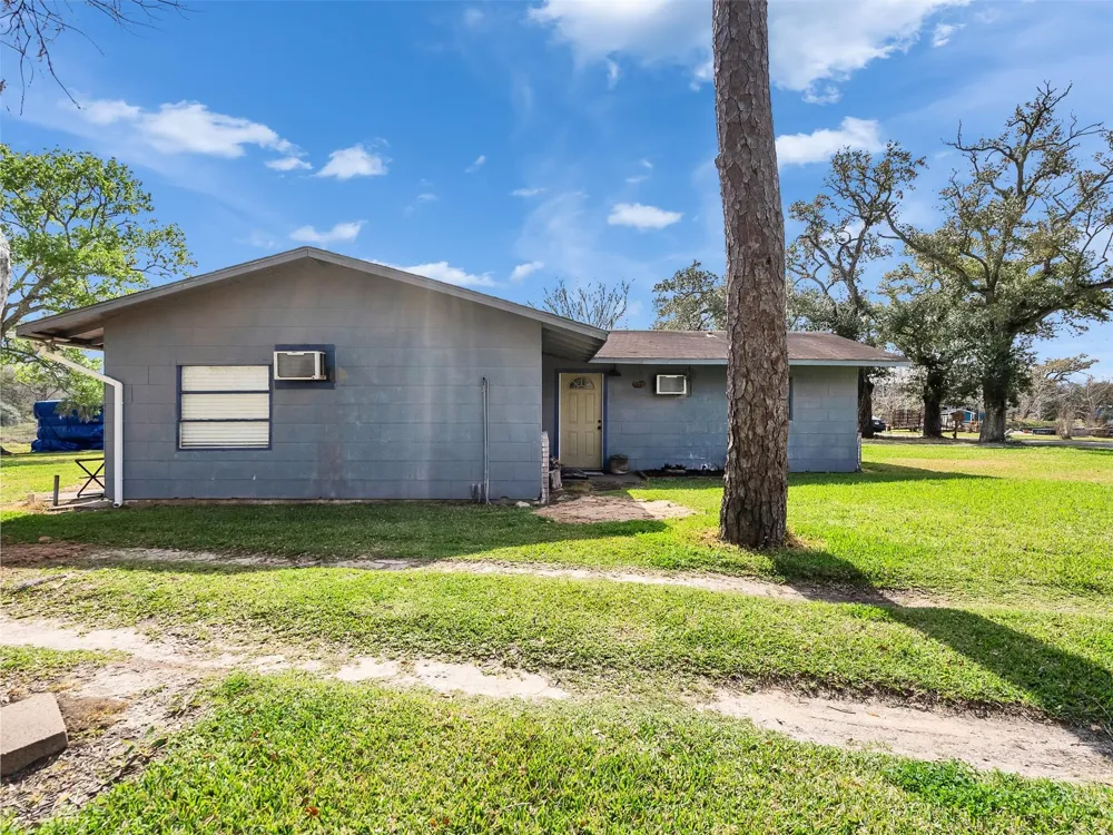 3315 Saint Anne Street Liverpool, TX 77577