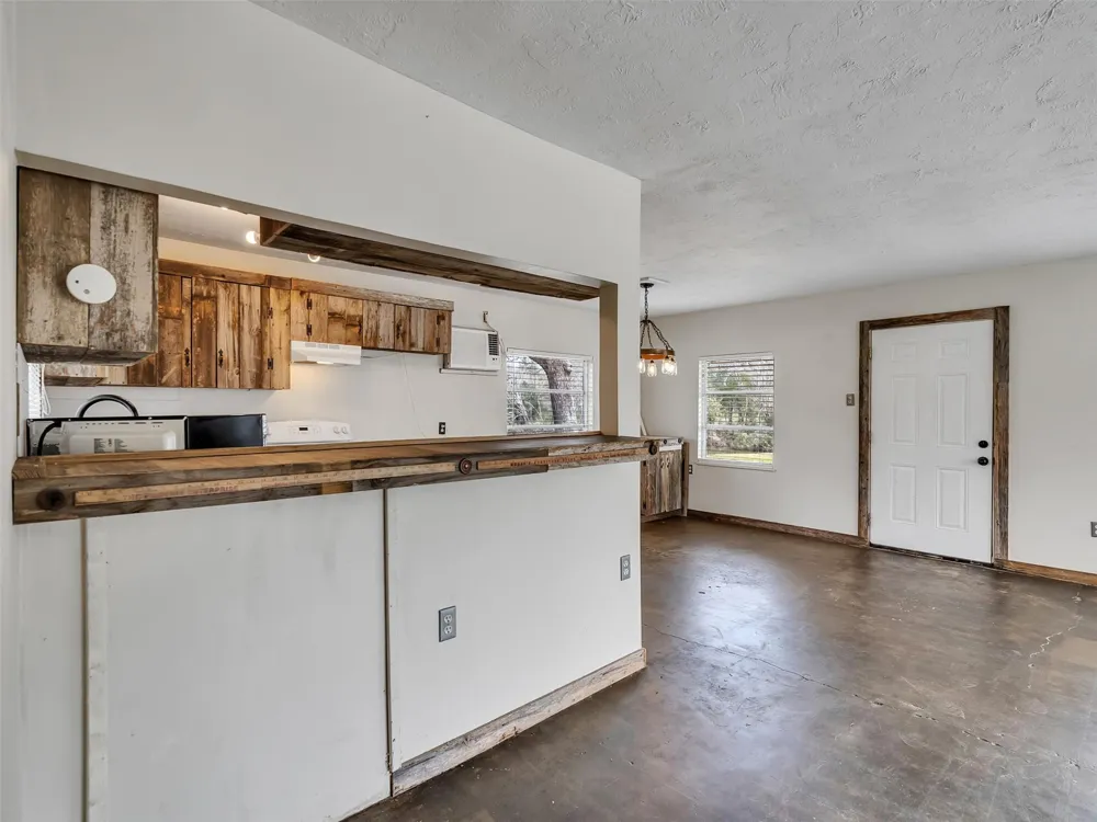 3315 Saint Anne Street Liverpool, TX 77577