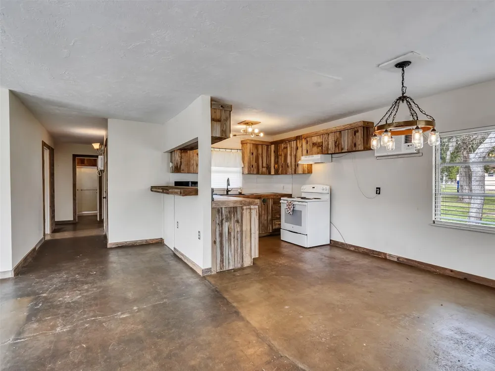 3315 Saint Anne Street Liverpool, TX 77577