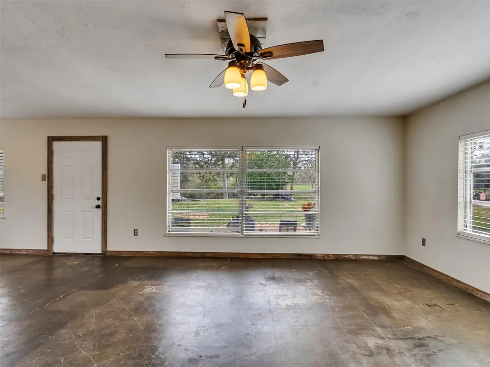 3315 Saint Anne Street Liverpool, TX 77577
