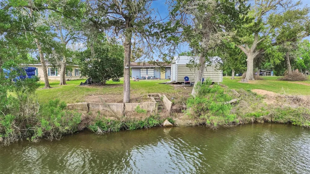 3315 Saint Anne Street Liverpool, TX 77577