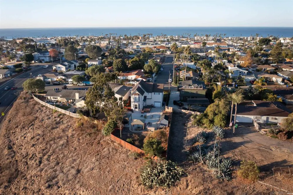 Clementine St Oceanside, CA 92054