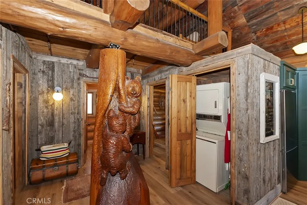 29632 Hook Creek Road Cedar Glen, CA 92321