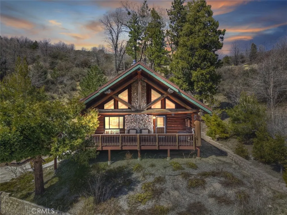29632 Hook Creek Road Cedar Glen, CA 92321