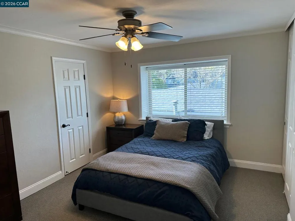 1827 Holland Dr Walnut Creek, CA 94597