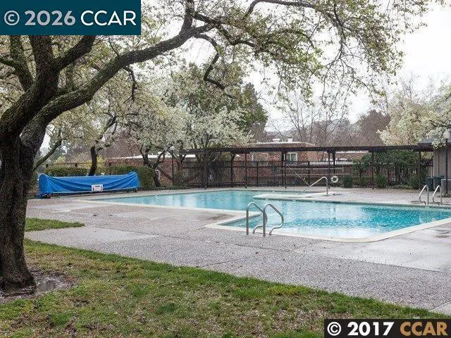 1827 Holland Dr Walnut Creek, CA 94597