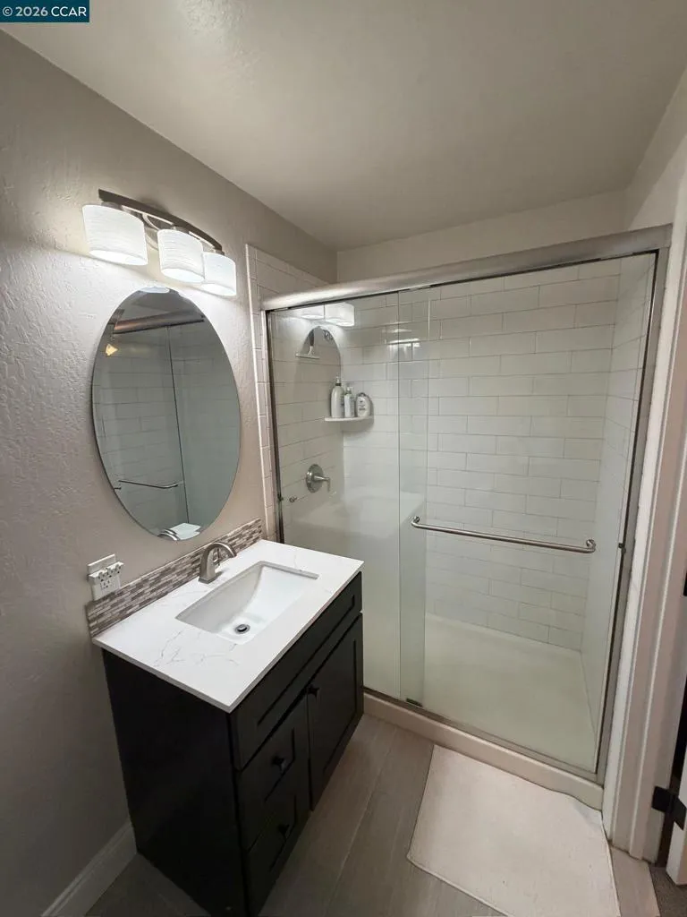 1827 Holland Dr Walnut Creek, CA 94597