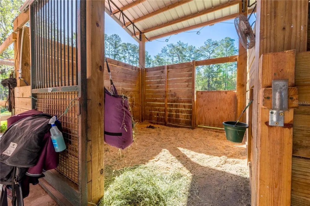 16242 NW 130TH STREET Williston, FL 32696